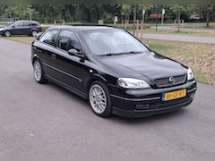 Opel Astra - 2.0-16V OPC OPC1 zwart