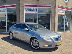 Opel Insignia - 1.6 T Cosmo - Clima - Cruise