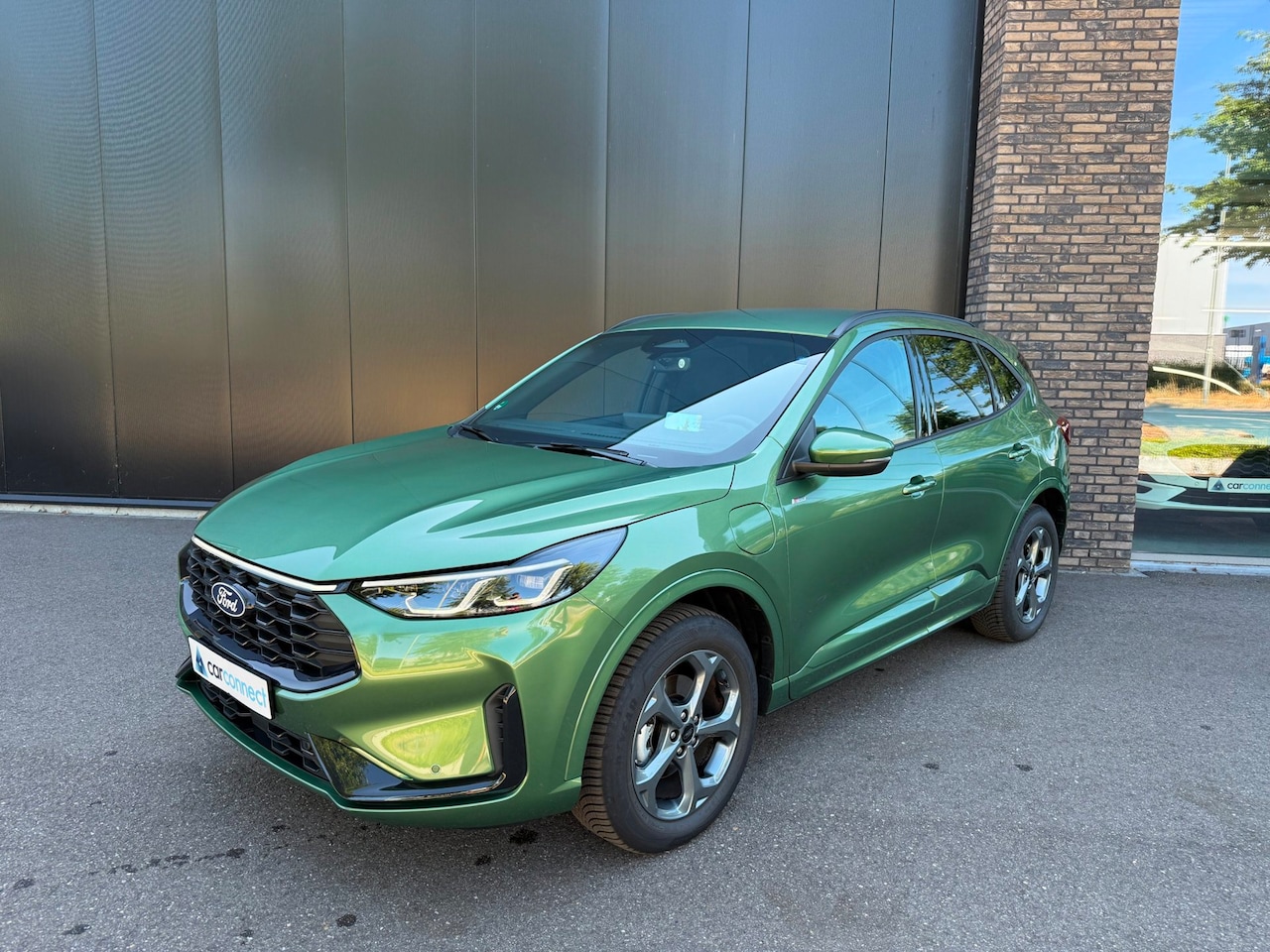 Ford Kuga - 2.5 243pk PHEV ST-Line HUD, Navi, Winter pack, - AutoWereld.nl