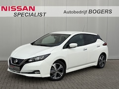 Nissan LEAF - N-Connecta 40 kWh, Prijs is Rijklaar SOH 90, 03% Afneembare trekhaak voor fietsendrager, 3