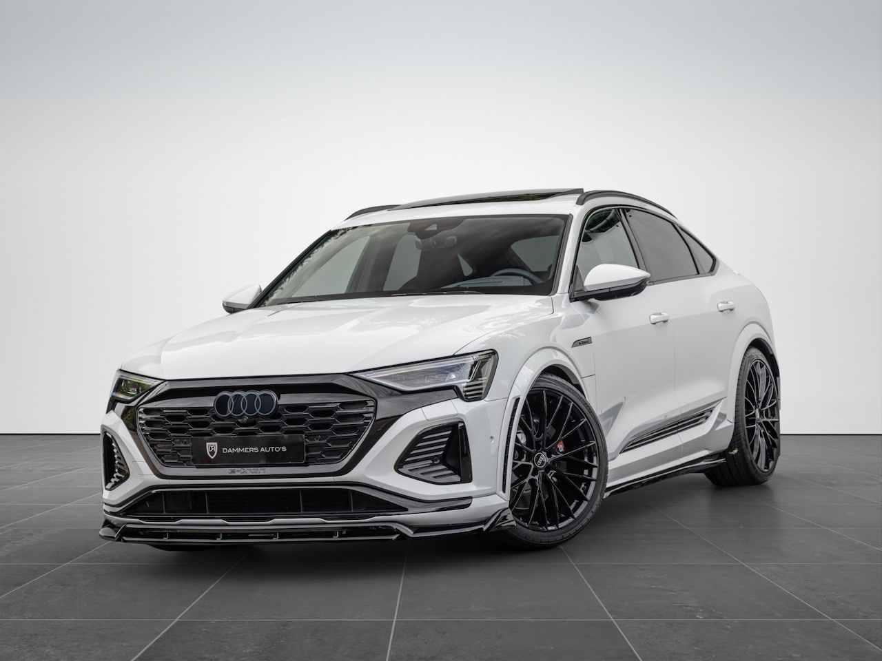 Audi Q8 Sportback e-tron - SQ8 503pk Quattro 115 kWh Pano S-stoelen B&O HuD - AutoWereld.nl