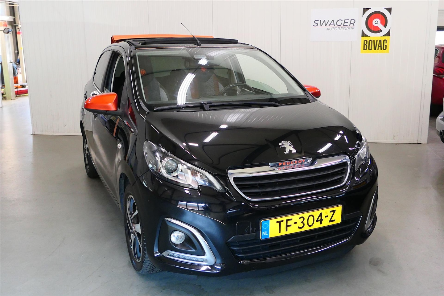 Peugeot 108 - 1.0 e-VTi 68pk 5D TOP Roland Garros uitvoering - AutoWereld.nl