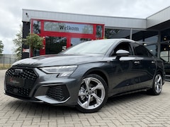 Audi A3 Limousine - 30 TFSI AUT. * 2x S-LINE * CARPLAY/ LED/ 18 INCH/ BLACK OPTIEK/ PRIVACY GLAS