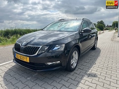 Skoda Octavia Combi - 1.4 TSI Greentech Ambition Business, Carplay, Cruisecontrol, Stoelverwarming, Half Leder