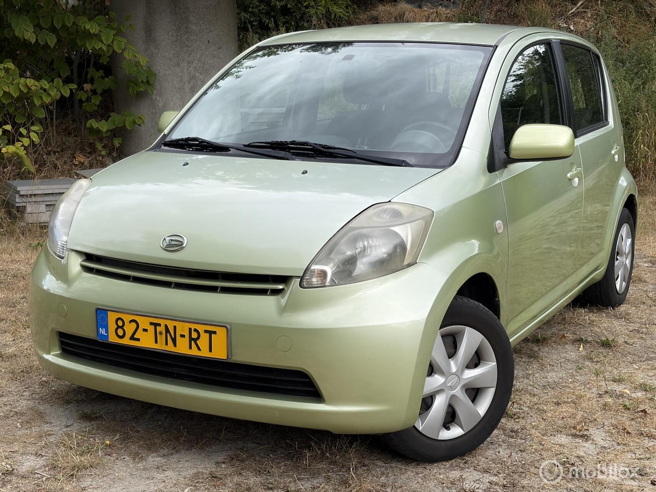 Daihatsu Sirion 2 - 1.0-12V Trend 1.0-12V Trend - AutoWereld.nl