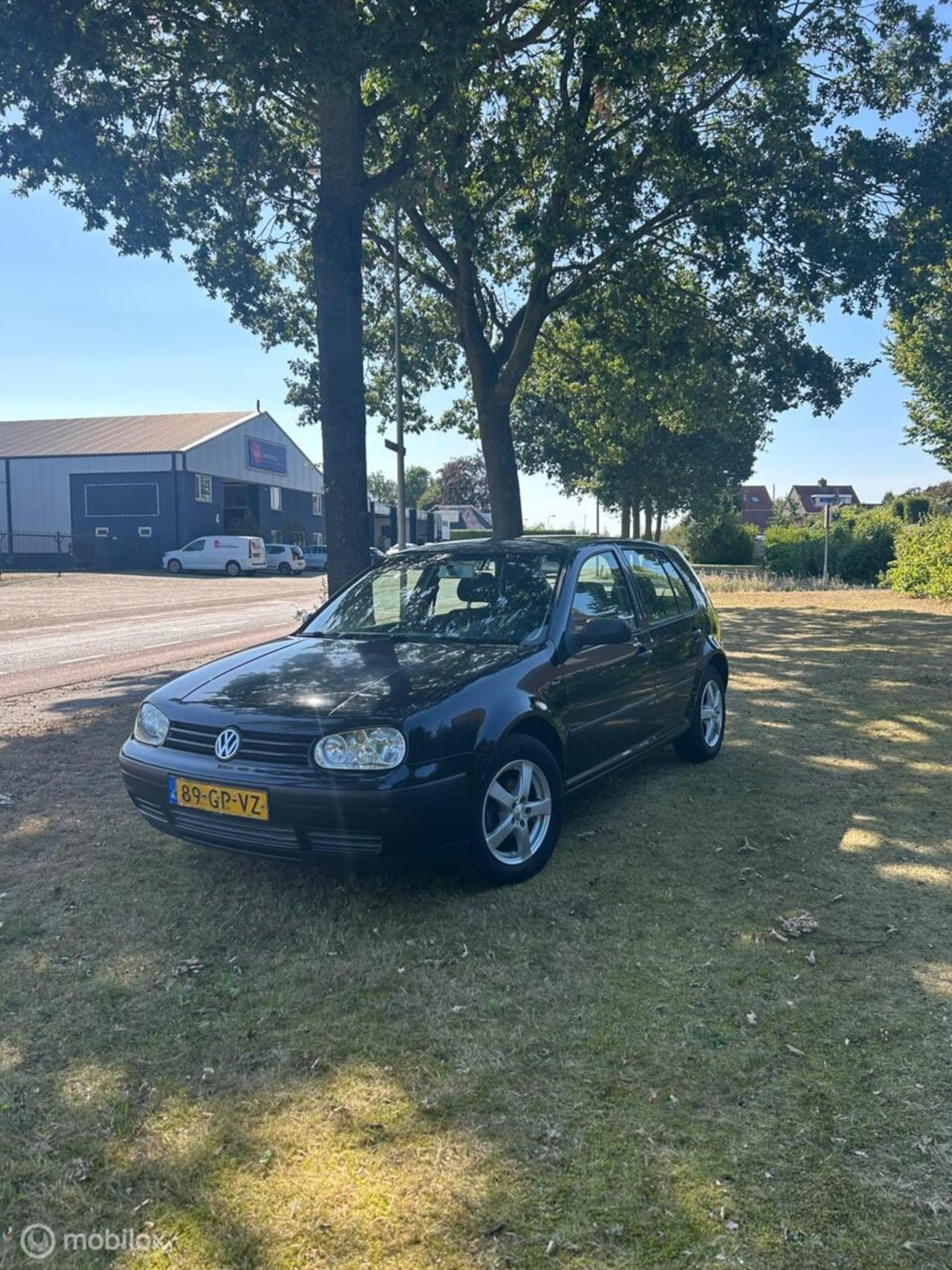 Volkswagen Golf - 1.6-16V Comfortline 1.6-16V Comfortline nieuwe apk - AutoWereld.nl
