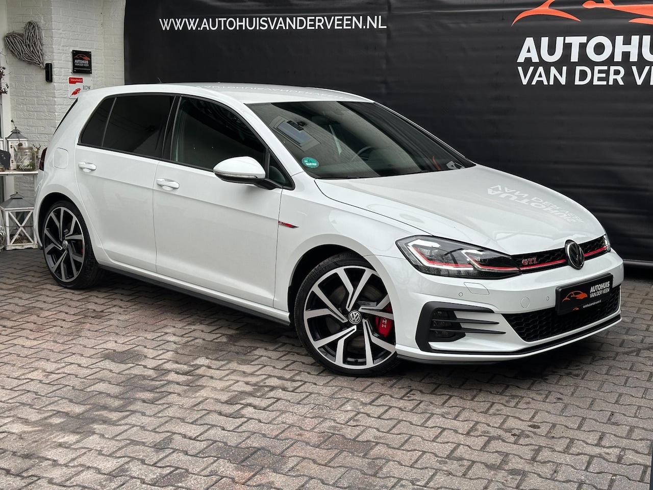 Volkswagen Golf - 2.0 TSI GTI Performance 2.0 TSI GTI Performance, Standkachel/ACC/PDC/Vir/Etc! - AutoWereld.nl