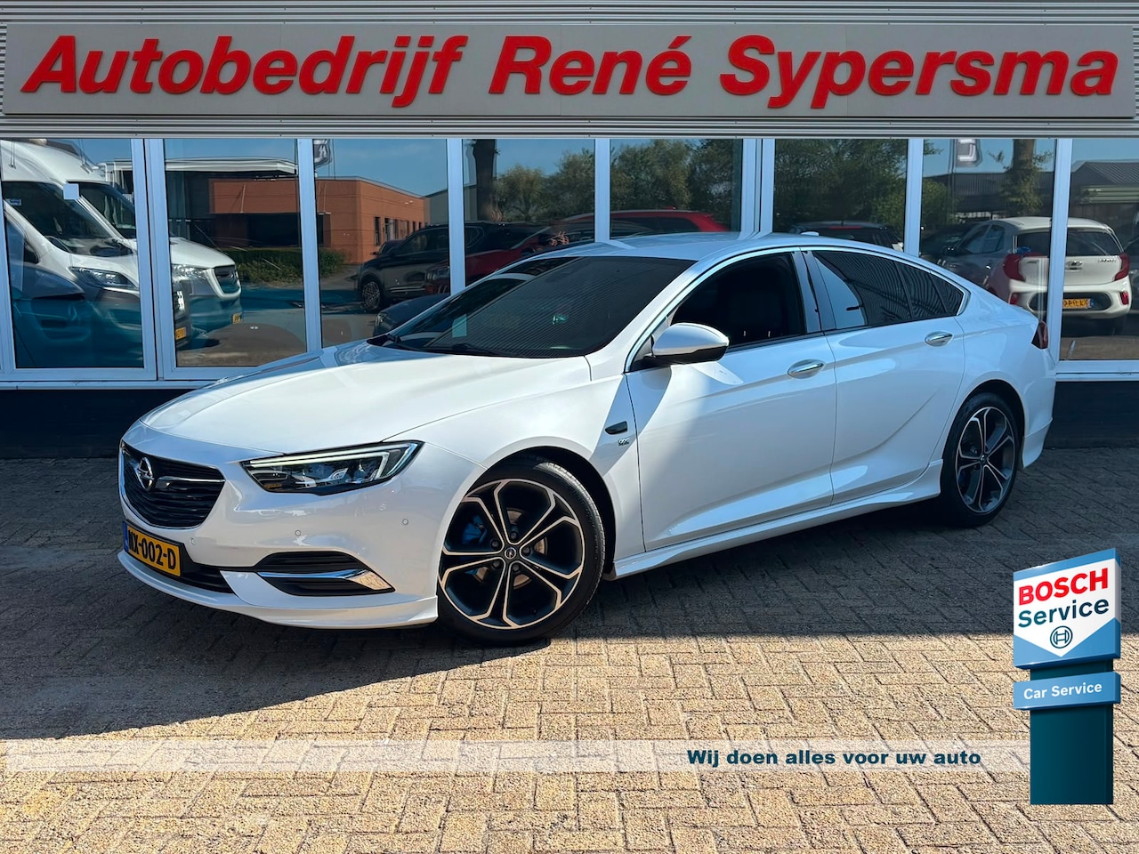 Opel Insignia Grand Sport - 1.5 Turbo 165 PK Business Executive | OPC Line | Stuur & Stoelverwarming | Apple Carplay | - AutoWereld.nl