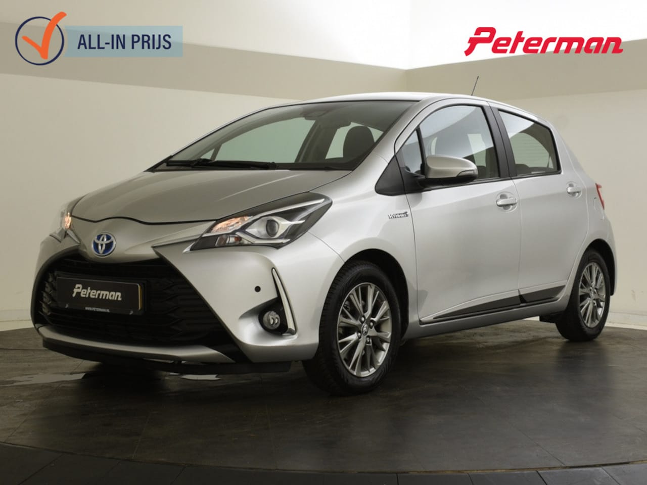Toyota Yaris - 1.5 Hybrid Design | Trekhaak | Parkeersensoren | Cruise Control - AutoWereld.nl