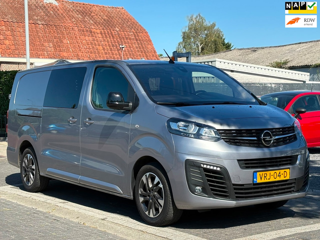 Opel Vivaro - 2.0 CDTI L3H1 Innovation 5+1 | Rolstoelvervoer | - AutoWereld.nl