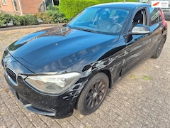 BMW 1-serie - 116d Business schade Duitse papieren