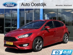 Ford Focus - 1.0 ST-Line 125PK Cruise Navi Carplay Climate Parkeersensoren Parkeer Assistent 18'' Velge