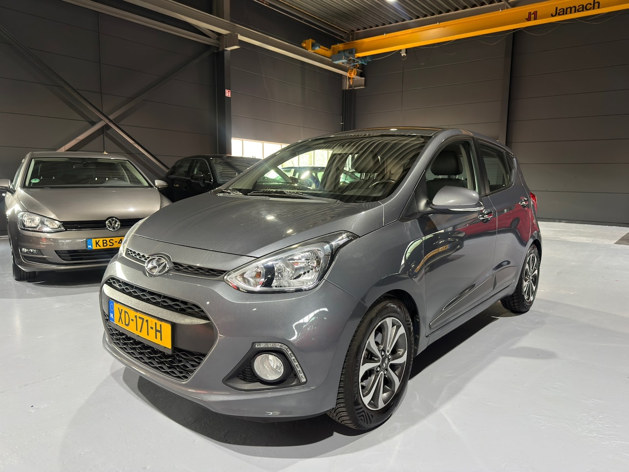 Hyundai i10 - 1.2i Automaat | Stoel/Stuurverwarming | PDC | BT - AutoWereld.nl