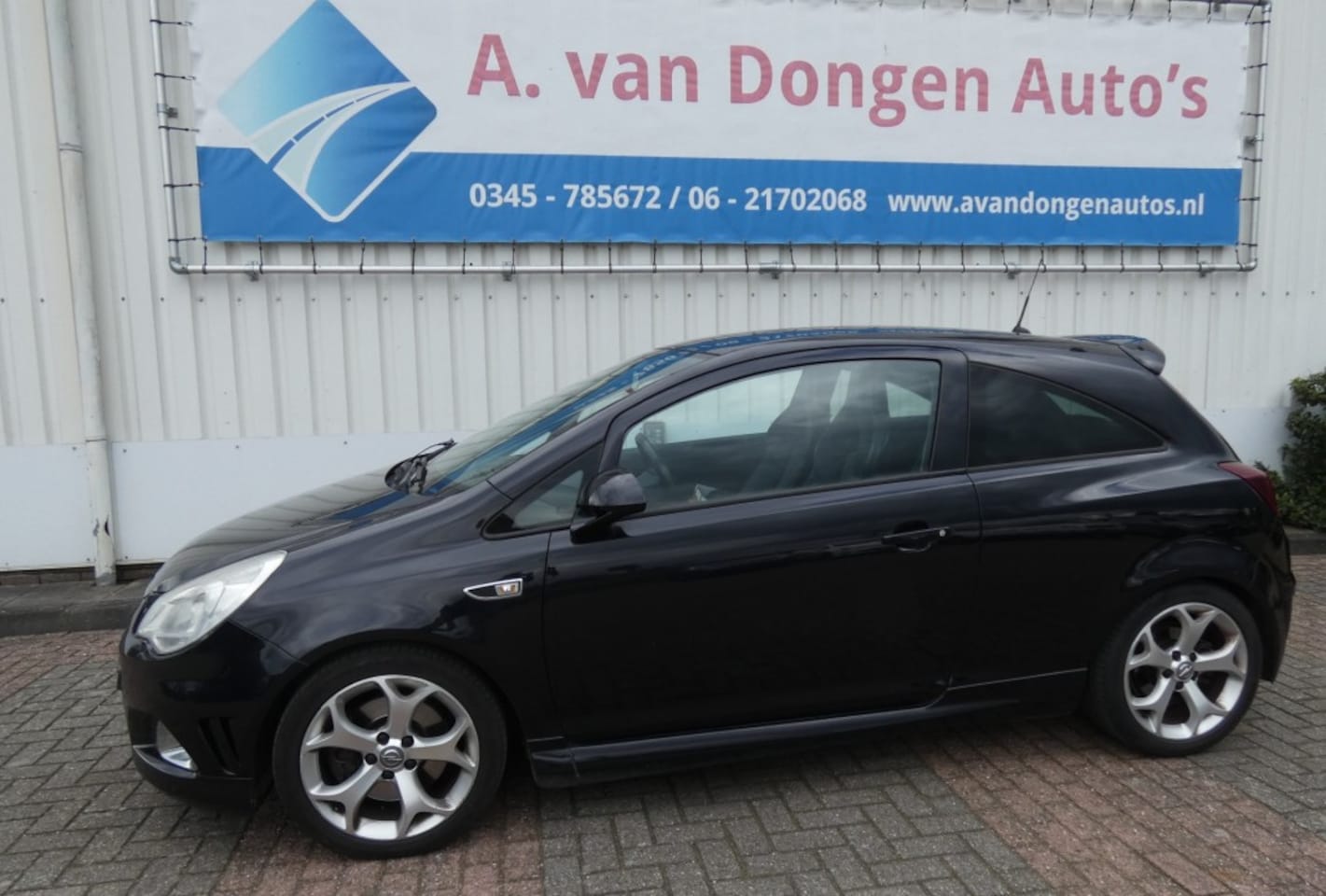 Opel Corsa - 1.6-16V Turbo OPC 1.6-16V TURBO 192PK OPC,Schaalstoelen,Navi,Cruise,Clima - AutoWereld.nl