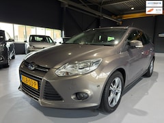 Ford Focus Wagon - 1.0 EcoBoost Trend Stoelverwarming |APK|PDC