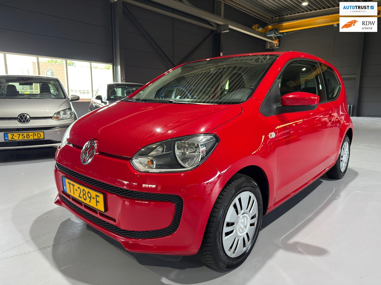 Volkswagen Up! - 1.0 high up! Airco | Elektr. Ramen - AutoWereld.nl