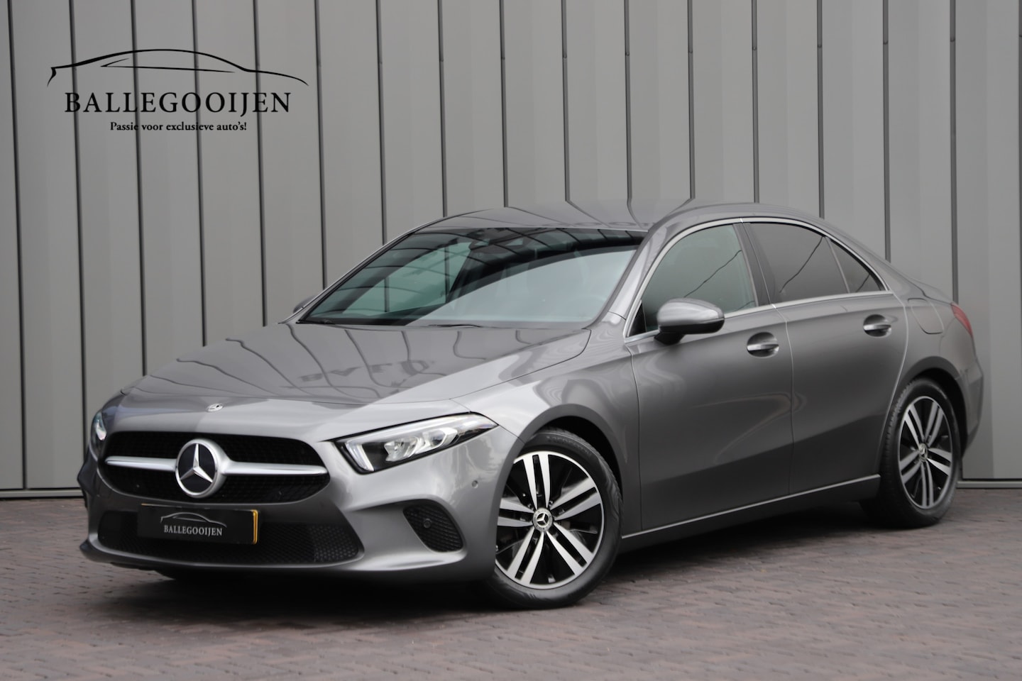 Mercedes-Benz A-klasse - 180 Business Solution Luxury | 136PK | Sfeerverlichting+ | Stoelverw. | Widescreen | Camer - AutoWereld.nl