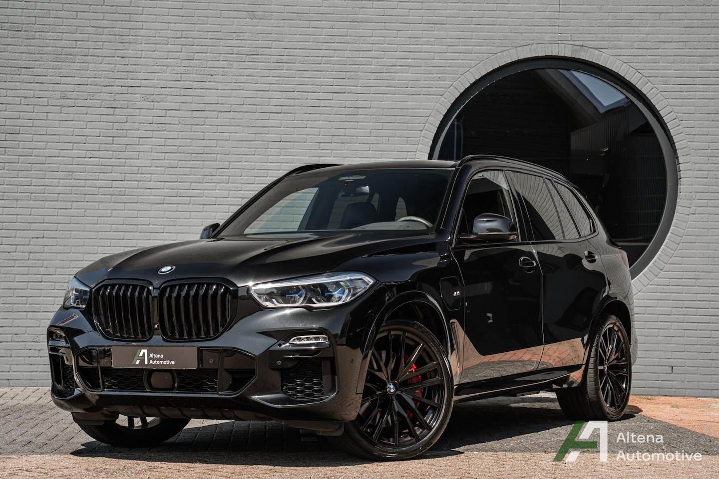 BMW X5 - xDrive45e High Executive M-sport, BTW, M-sport stoelen, Harman Kardon, sky lounge, 4 wiel - AutoWereld.nl
