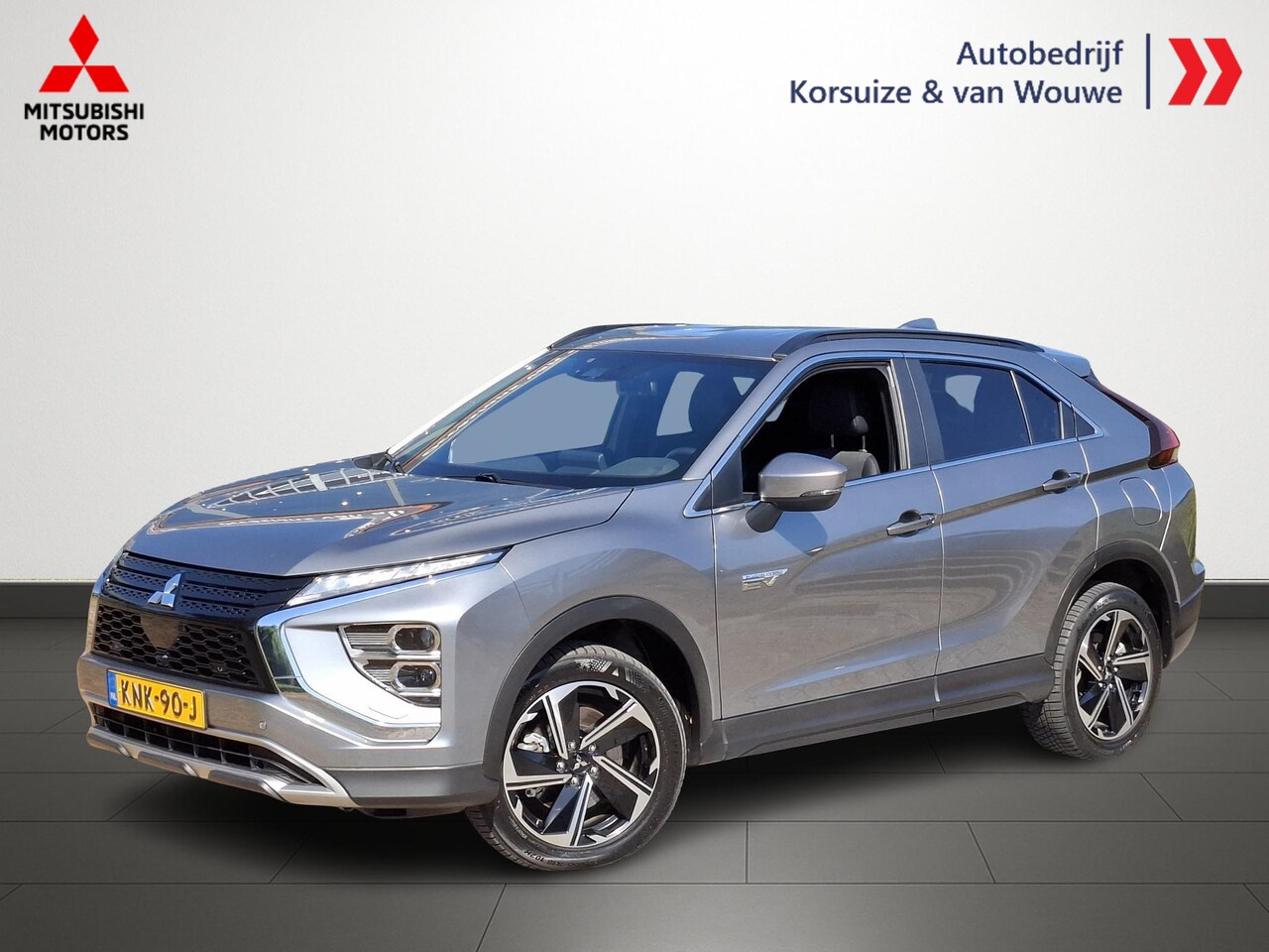 Mitsubishi Eclipse Cross - 2.4 PHEV Intense+ | Apple Carplay / Android auto| Parkeersensoren V+A | Camera | - AutoWereld.nl