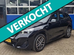 BMW X1 - SDrive18i M-Sport / Automaat / Keyless / LED / Achterklep elektrisch / Stoelverwarming / C