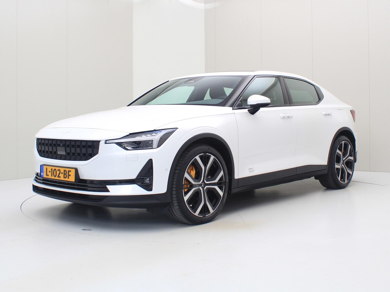 Polestar 2 - Long Range Dual Motor 408pk Performance Pack 92% SoH [ PILOT PLUS+360CAM+PANO ] - AutoWereld.nl