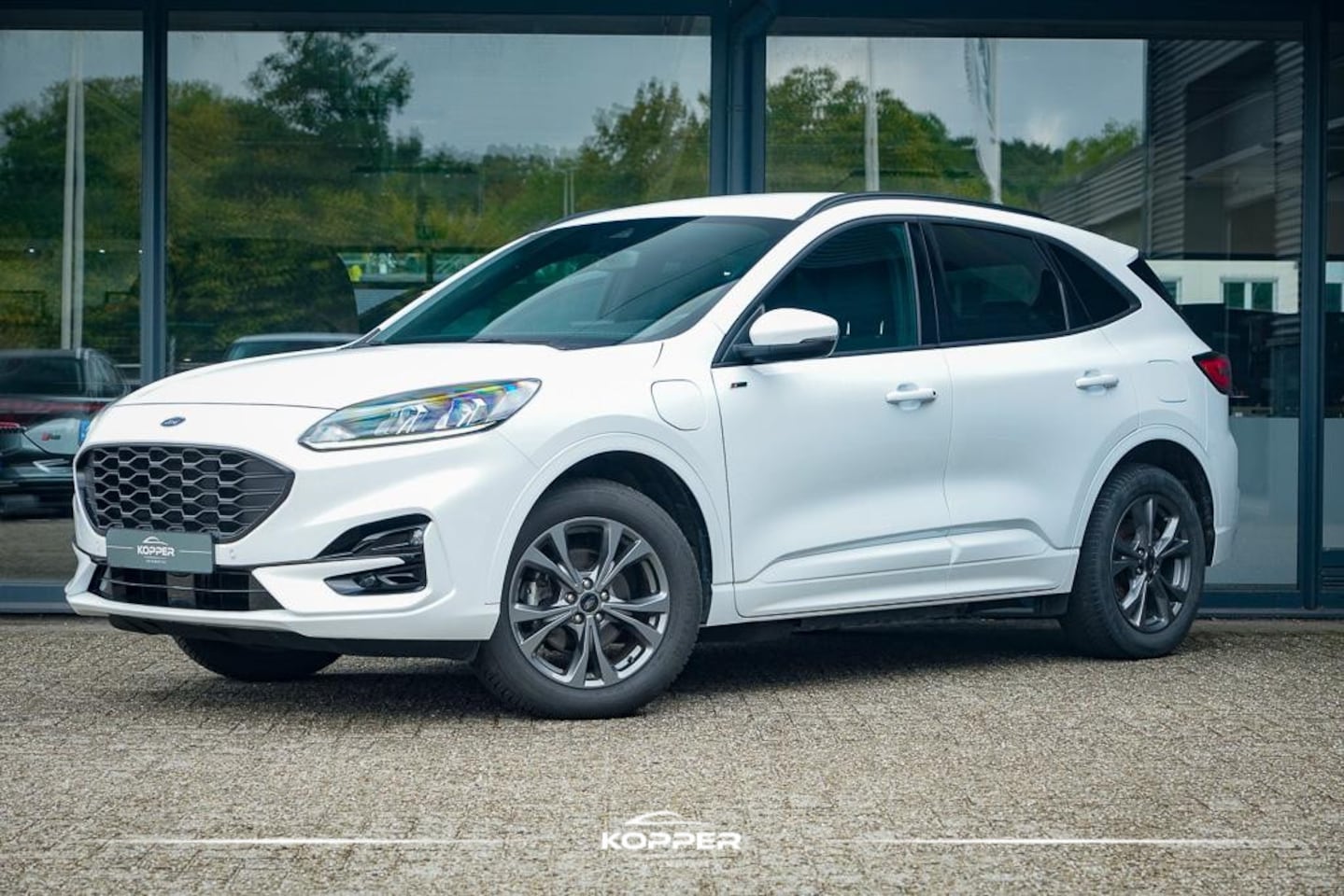 Ford Kuga - 2.5 PHEV ST-Line / Trekhaak Wegklapbaar / Incl BTW - AutoWereld.nl