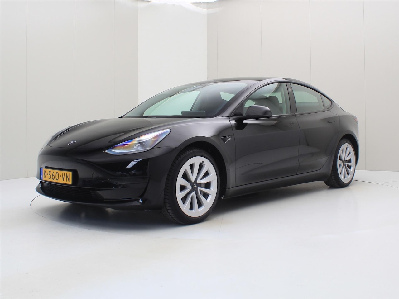 Tesla Model 3 - Standard RWD Plus FACELIFT [ WARMTEPOMP+AUTOPILOT+60 kWh+PREMIUM AUDIO ] - AutoWereld.nl