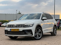 Volkswagen Tiguan Allspace - R LINE/DSG/VIRTUEL/ACC/LANE ASSIST