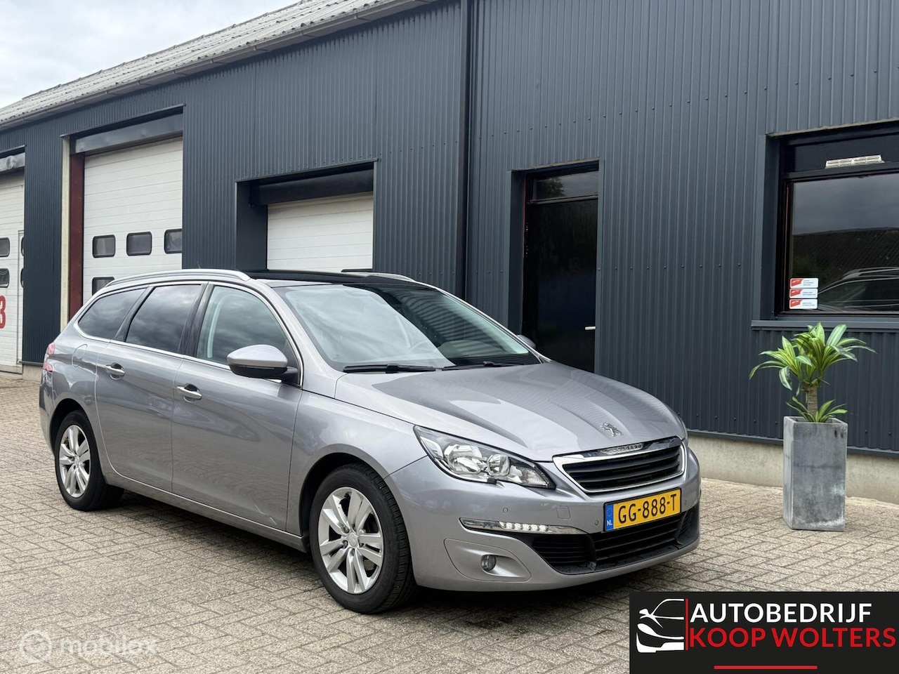 Peugeot 308 SW - 1.6 BlueHDI Panorama - AutoWereld.nl