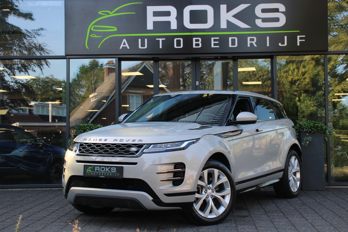 Land Rover Range Rover Evoque - 2.0 P200 AWD R-Dynamic SE 2.0 P200 AWD R-Dynamic SE - AutoWereld.nl