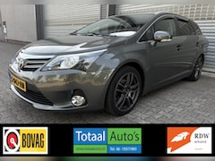 Toyota Avensis - 1.8 VVTi Dynamic Business*CRUISE*TREKH*APPLE
