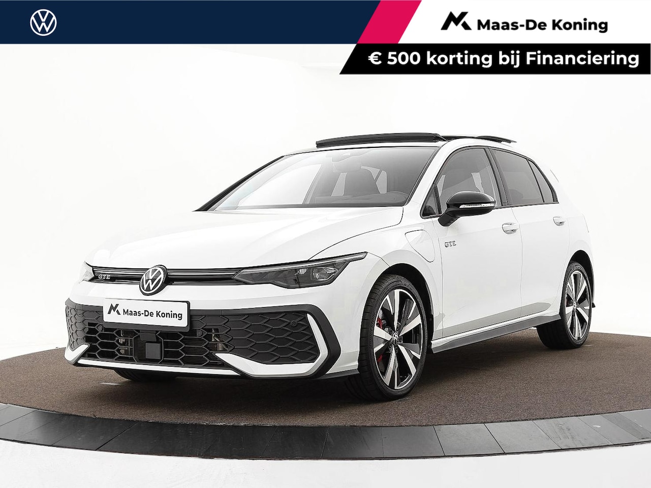 Volkswagen Golf - 1.5 eHybrid 272pk DSG GTE · Panoramadak · Camera · Head-Up Display · ACC · Matrix LED · Op - AutoWereld.nl