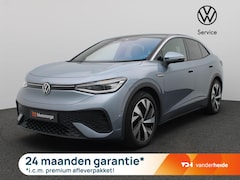 Volkswagen ID.5 - Pro Business Advantage 77 kWh 204PK SOH 96, 5%, Panoramadak, Trekhaak, Matrix LED-Verlicht