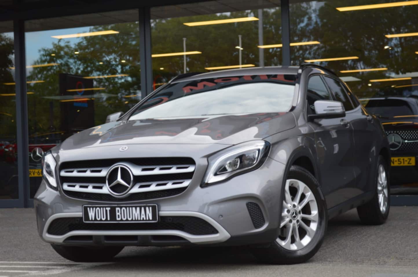 Mercedes-Benz GLA-Klasse - 180 Led Navi Camera Pdc - AutoWereld.nl