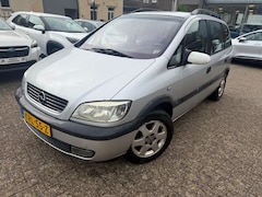 Opel Zafira - 1.8-16V Comfort Nav