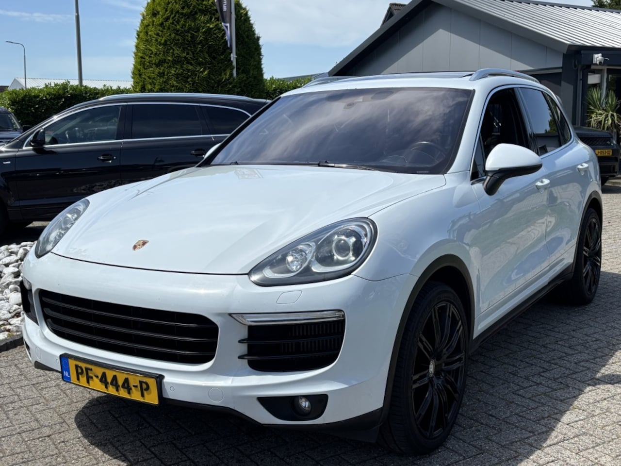 Porsche Cayenne - 3.6 S V6 Benzine Wit 2015 Panoramadak Facelift - AutoWereld.nl