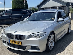 BMW 5-serie Touring - 530D High Exe 2013 M-Pakket NL Auto Panorama Trekhaak