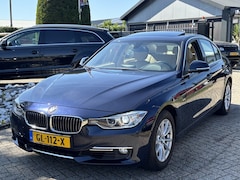 BMW 3-serie - 320i High Exe Sedan Automaat 2015 Schuifdak Dealerauto