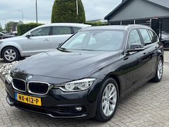 BMW 3-serie Touring - 320i High Executive Automaat 2017 Zwart Leder