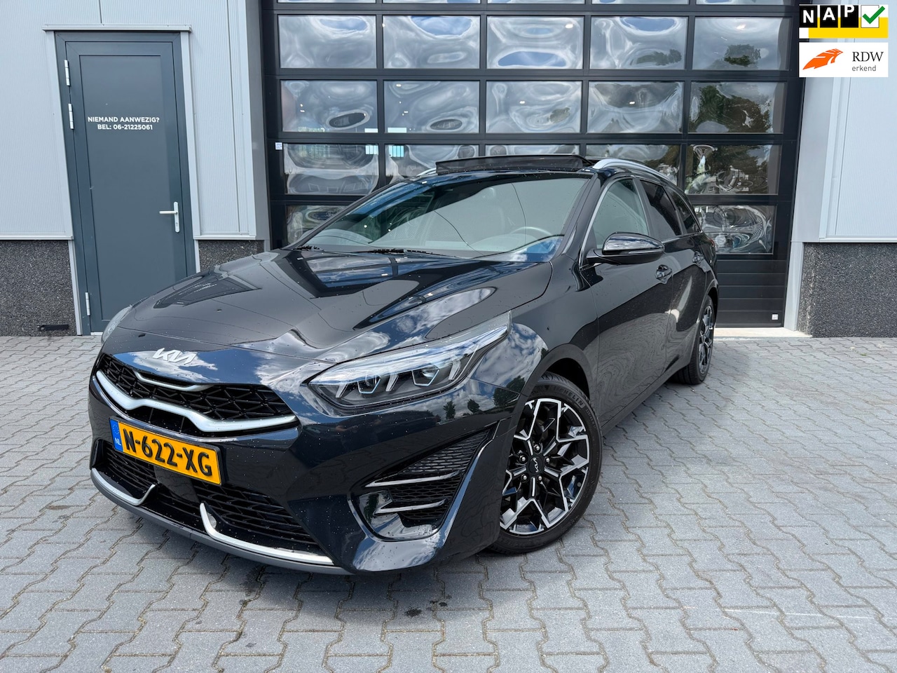 Kia Cee'd Sportswagon - Ceed 1.5 T-GDi GT-Line Nieuwstaat en VOL optie's 1 ste eigenaar - AutoWereld.nl