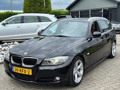 BMW 3-serie Touring - 318i Exe Leer Xenon 2011 Dealer Onderhouden