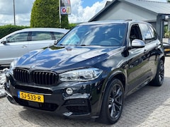 BMW X5 - M50D 7-Persoons 2017 Panodak Zwart Trekhaak