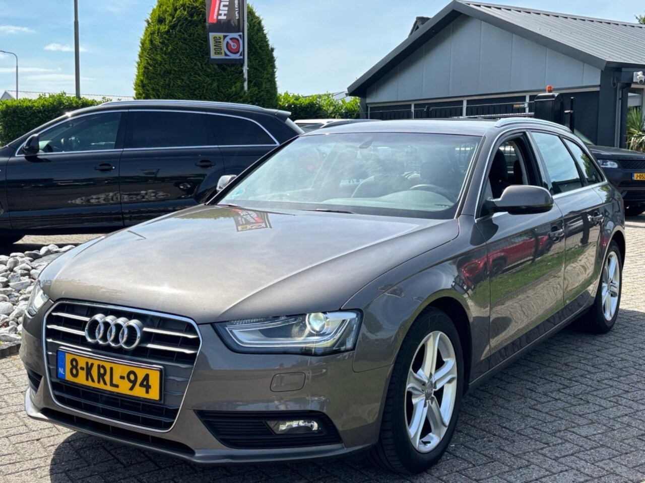 Audi A4 Avant - 1.8 Benzine Trekhaak 2013 Xenon Nieuw Model - AutoWereld.nl