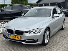 BMW 3-serie - 316i Automaat Sedan Sportline 2014 NL Dealerauto