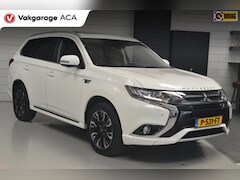 Mitsubishi Outlander - 2.0 PHEV instyle // TREKHAAK // LEDER // CAMERA // OPEN DAK // NAVI //