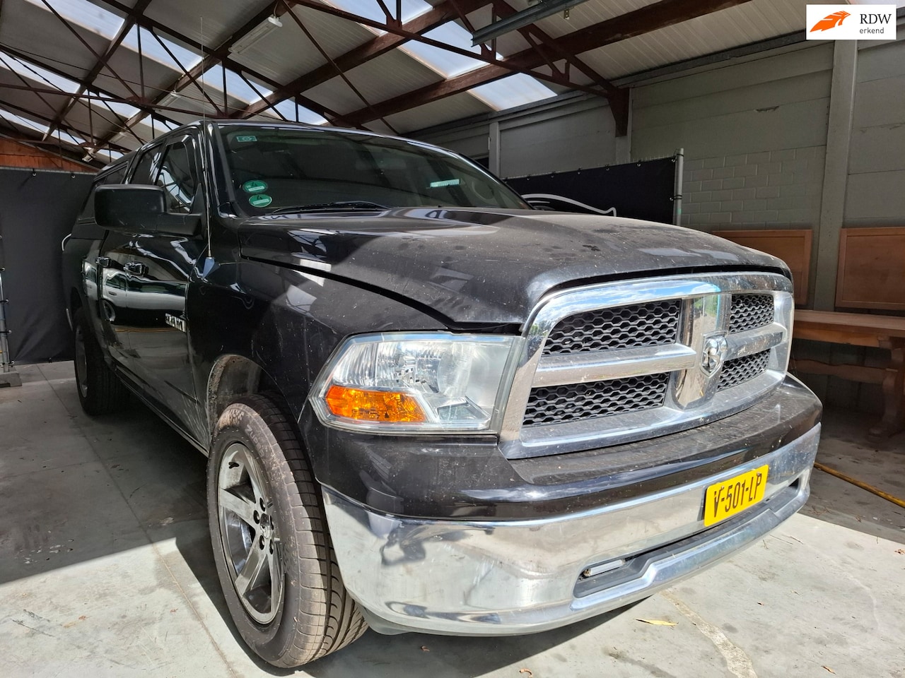 Dodge Ram 1500 - 4.7 V8 4x4 Crew Cab 5'7 4.7 V8 4x4 Crew Cab 5'7 - AutoWereld.nl
