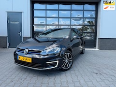 Volkswagen Golf - 1.4 TSI GTE Connected Series incl groot onderhoud