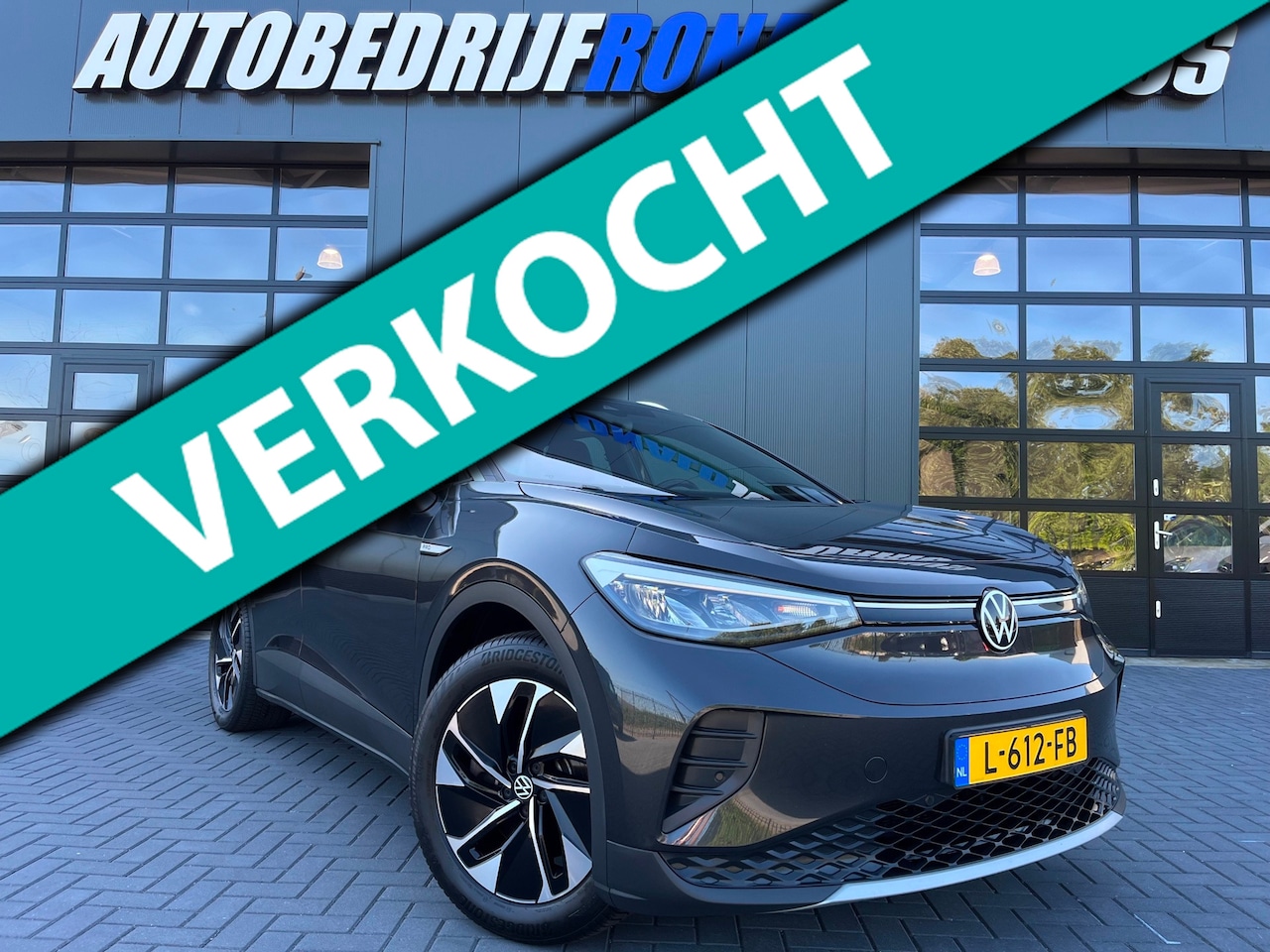 Volkswagen ID.4 - 77 kWh NL.Auto/SOH93%/Trekhaak/Two-tone/Camera/Carplay/1Ste Eigenaar/Dealer Onderhouden - AutoWereld.nl