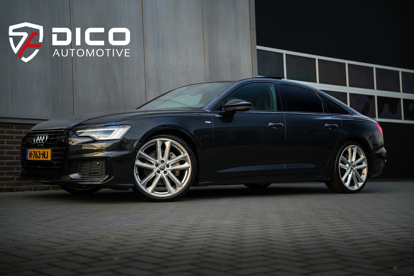 Audi A6 Limousine - 45 TFSI 245 pk S Edition /NL-Auto/ Pano-Dak/ B&O-Sound/ 360-Camera/ Sport-Stoelen/ Stoel.V - AutoWereld.nl
