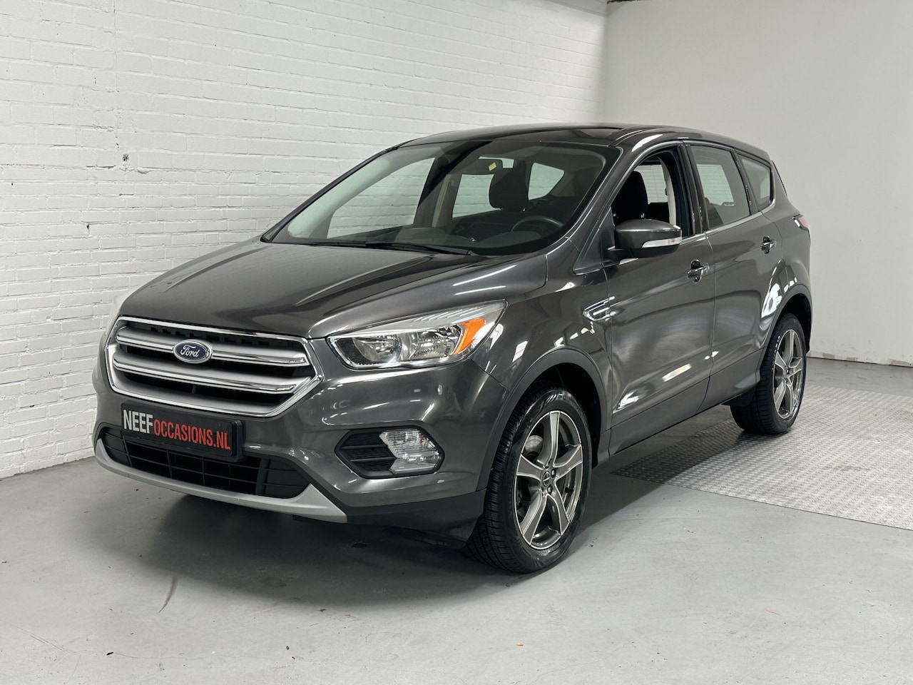 Ford Kuga - 1.5 EcoBoost CLIMA / CRUISE / TREKHAAK - AutoWereld.nl